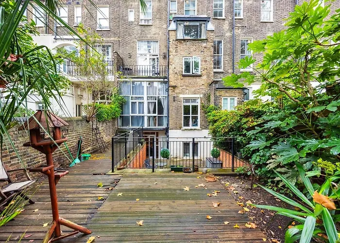 Beautiful Apartment With Spacious Garden - Earl\'S Court