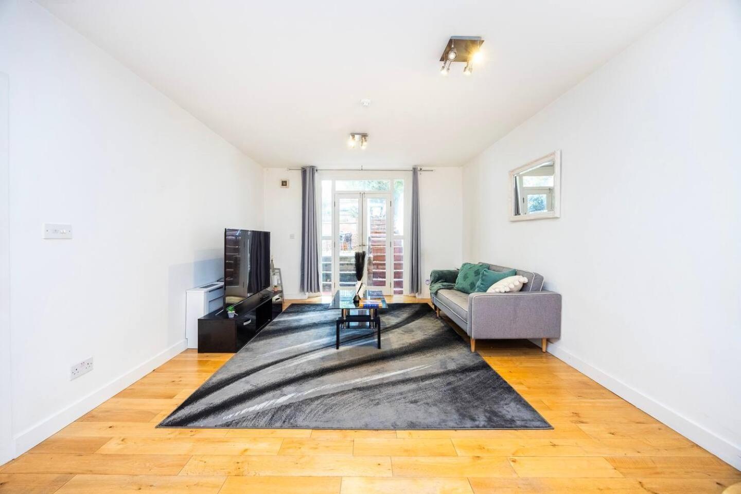 Beautiful With Spacious Garden - Earl's Court Vakantiehuis