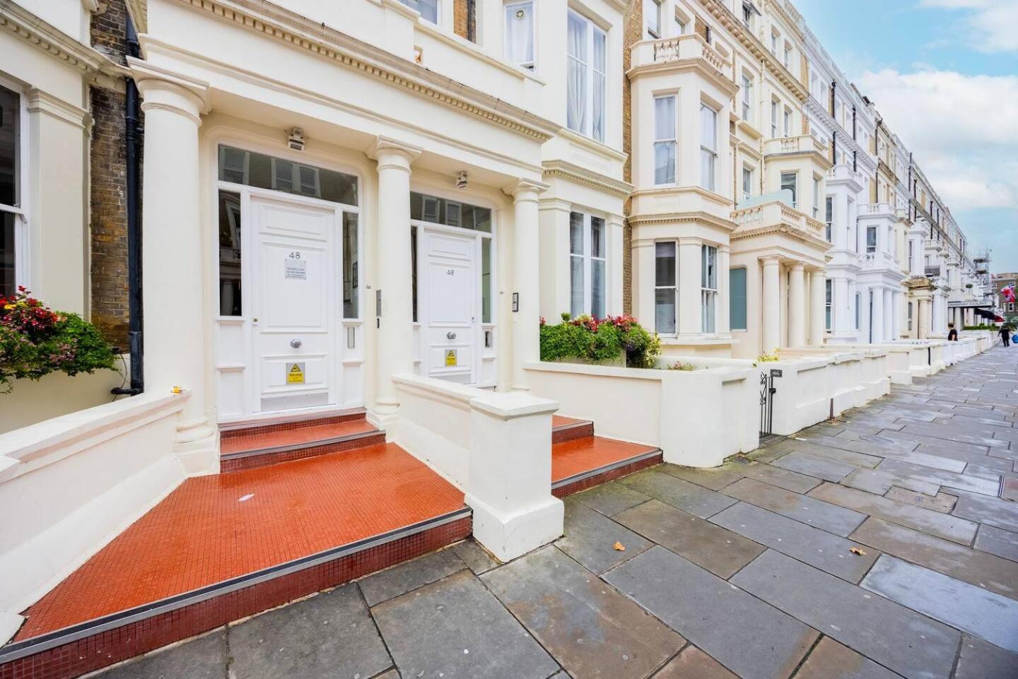 Beautiful With Spacious Garden - Earl's Court Vakantiehuis *