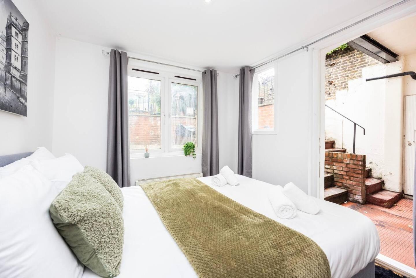 Beautiful With Spacious Garden - Earl's Court Vakantiehuis *