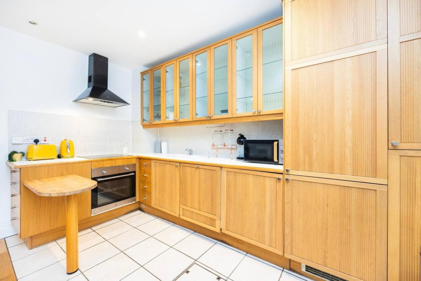 Beautiful With Spacious Garden - Earl's Court Holiday home London
